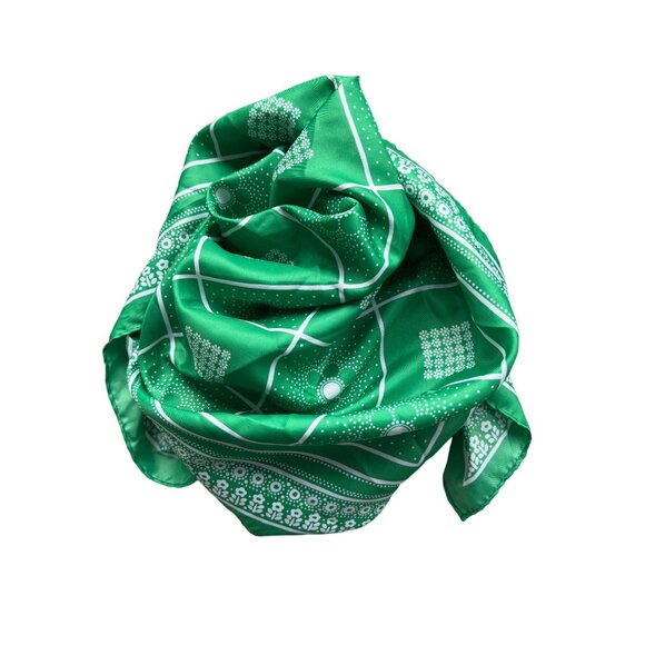 Vintage Floral Square Scarf 26 Inch Green & White Silky Lightweight Boho Neck Wr - Picture 2 of 4